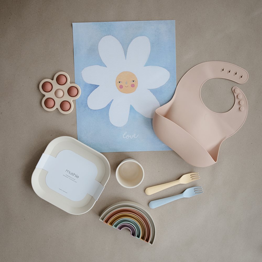 Mushie Flower Press Toy Rose/Blush/Shifting Sand